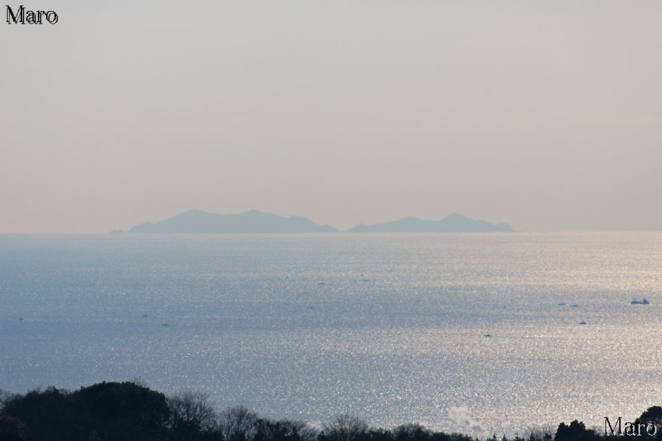 懴法ヶ嶽西峰から四国東端の伊島を遠望 紀泉アルプス 2012年12月