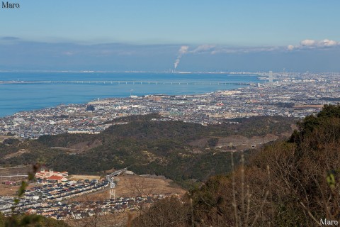 俎石山の第1休憩所と第2休憩所の間にある展望地から 2012年12月