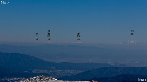 鈴鹿・霊仙山 三角点から北アルプス槍ヶ岳、穂高岳、乗鞍岳、御嶽山を遠望 2013年3月