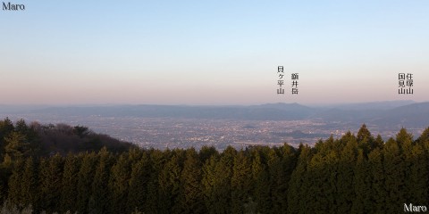 大和葛城山から大和三山と三輪山、奈良盆地を望む 2013年4月