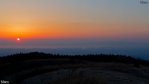 大和葛城山から大阪平野、大阪湾、明石海峡の夕景を望む 2013年4月