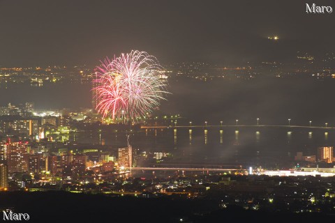琵琶湖と瀬田川花火大会を笹間ヶ岳から遠望 2013年8月