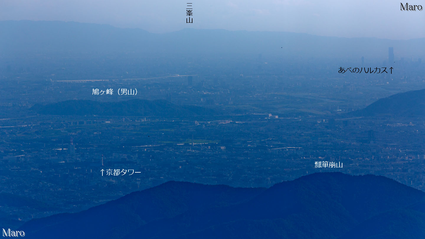 蓬莱山から京都タワー、あべのハルカス、遠くに和泉山脈を望む 2013年8月