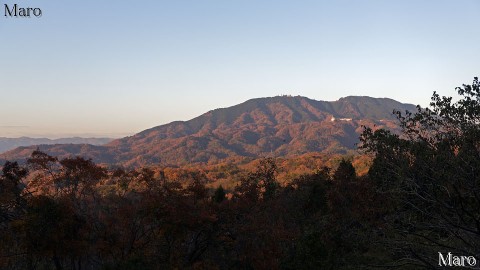 大文字山から紅葉する比叡山を望む 2013年11月