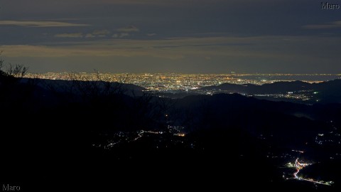 剣尾山の展望 剣尾山から大阪の夜景を望む 2013年12月