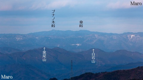 北摂の剣尾山から美山・芦生研究林の山々（ブナノ木峠）を遠望 2013年12月