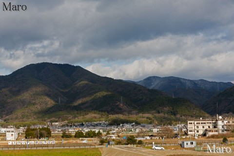 亀岡駅 「のどかめロード展望デッキ」から愛宕山を望む 2013年12月23日