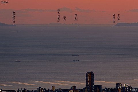 六甲山系 菊水山から成ヶ島、友ヶ島灯台、浮島現象を起こした伊島を遠望 2013年12月