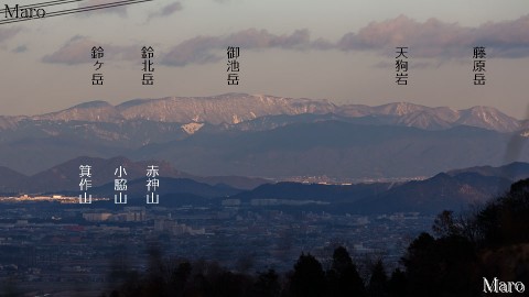 如意ヶ岳（如意ヶ嶽）から鈴鹿山脈最高峰の御池岳を遠望 京都市左京区 2014年1月