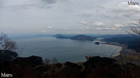 「若狭富士」青葉山の東峰から若狭湾（高浜湾）を望む 2014年4月