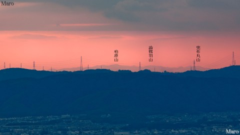 大文字山から淡路島南部に所在する諭鶴羽山地の山々を望む 2012年1月