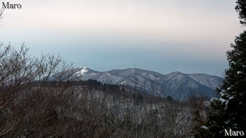 峰床山の展望地から冠雪した武奈ヶ岳を望む 京都北山 2014年12月