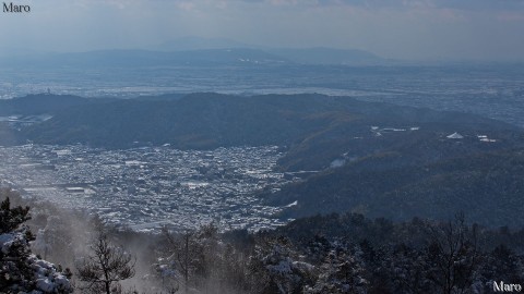 大文字山の山頂から雪積もる山科盆地、巨椋池跡、久御山周辺を望む 2015年1月
