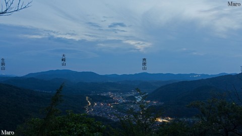 笹間ヶ岳 関津コースから大津市大石の集落夜景、瀬田川、遠くに生駒山を望む 2015年8月