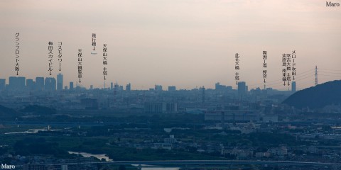 伏見稲荷大社 稲荷山荒神峰から淡路島、大阪港、舞洲工場の煙突を遠望する 2015年9月