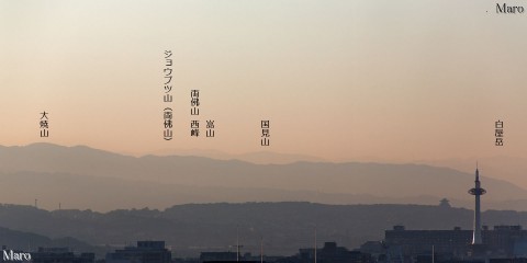 京都・船岡山から台高山脈のジョウブツ山（両佛山）を遠望 2015年11月