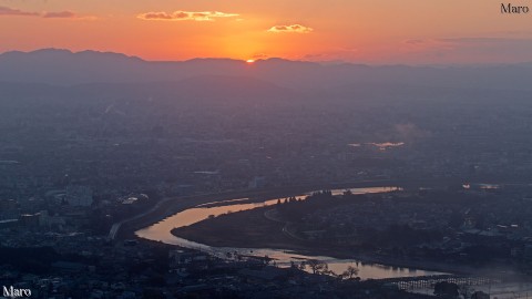 初日の出を京都・嵯峨嵐山の小倉山から望む 2016年1月1日