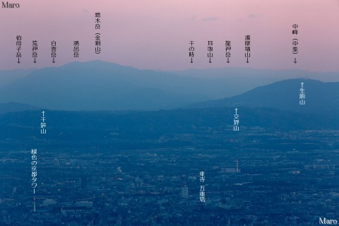 和歌山県最高峰の龍神岳と護摩壇山、緑色の京都タワーを京都北山の天狗杉（花背山）から遠望