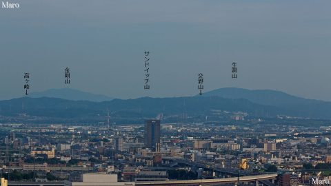 京都タワー展望室から金剛山、生駒山、京セラ本社ビルを遠望 2016年7月