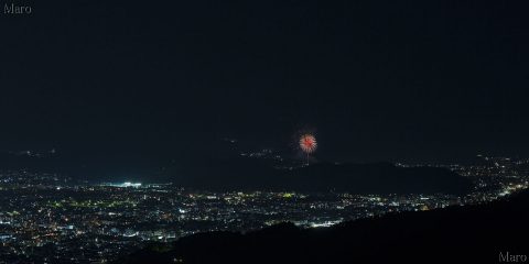 京都の夜景と宝ヶ池・国立京都国際会館の花火大会を大文字山から撮影 2016年7月