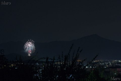 比叡山と国立京都国際会館「乾杯の夕べ2016」花火大会を船岡山から遠望 2016年7月