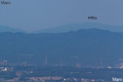 新祝日「山の日」（2016年8月11日）に瓜生山から81.1km先の神野山を遠望