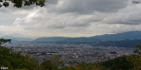 「宇多天皇 大内山陵 参道」からの眺望 京都の西部～南西部を展望 2016年9月