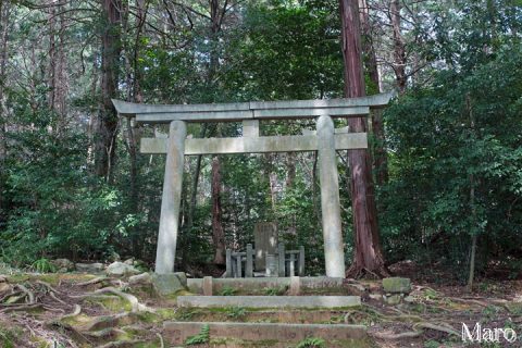 宇多源氏始祖追遠碑 住吉山墓地の下 住吉大伴神社の上 2016年9月