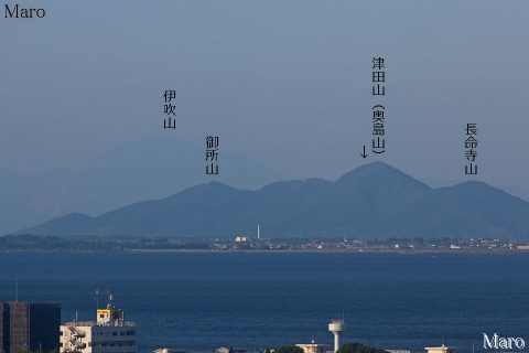 皇子山古墳から伊吹山、琵琶湖の奥島（津田山）を遠望 大津市 2016年6月